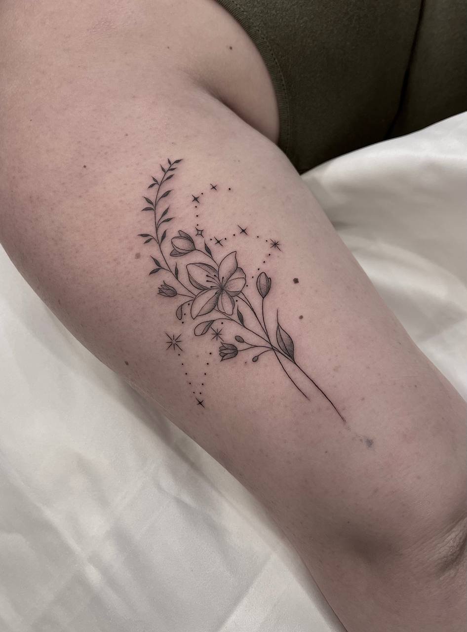 Fine line tattoo – Cleopatra Ink Berlin